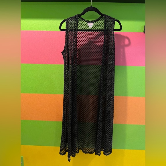 LuLaroe Joy vest - Picture 1 of 1